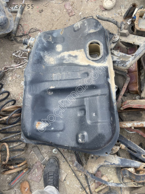 Nissan altima yakıt deposu
