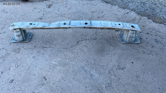 Ford transit ön tampon demiri