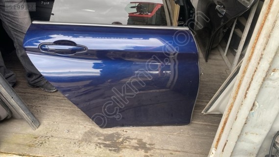 BMW 420 SAĞ ARKA KAPI OTO FEDAİ