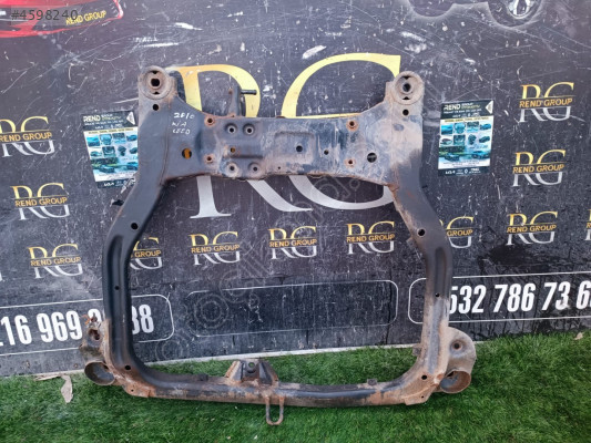 KİA CEED MOTOR BEŞİĞİ ORİJİNAL ÇIKMA