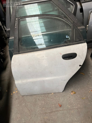 DAEWOO LANOS SOL ARKA KAPI MERT OTO
