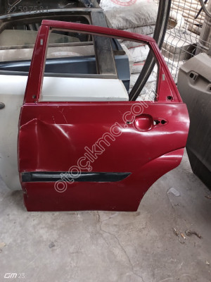 Ford focus 1 sol arka kapı