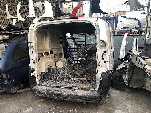 Fiat Doblo 3 Orijinal Temiz Arka Tavan Parçası