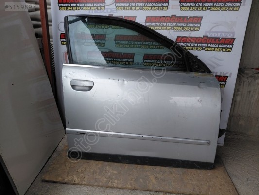 AUDİ A4 SAĞ ÖN KAPI