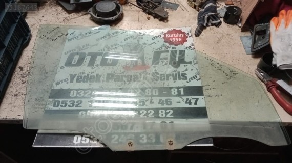 HYUNDAİ SONATA 97 ÖN SAĞ KAPI CAMI
