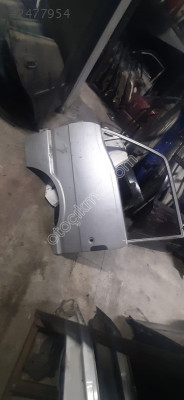 Mazda e2200 sol ön kapı