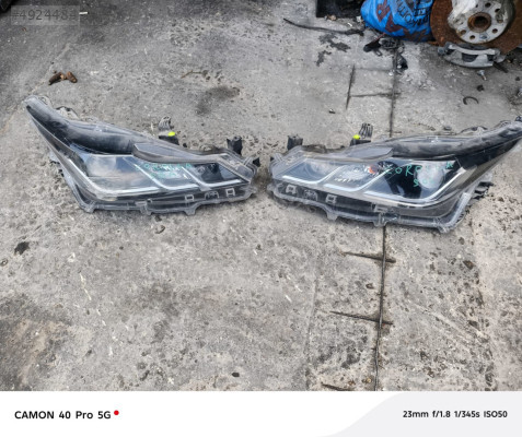 TOYOTA COROLLA SOL FAR ORJİNAL OTO FEDAİ