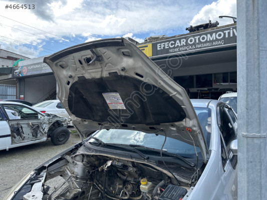 Fiat Linea ön kaput