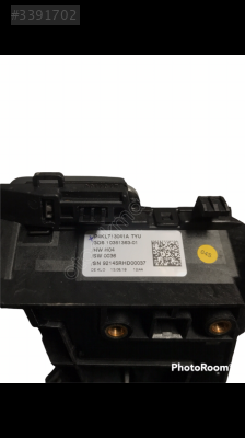 4KL713041A AUDİ E-TRON VİTES KUMANDA KOLU