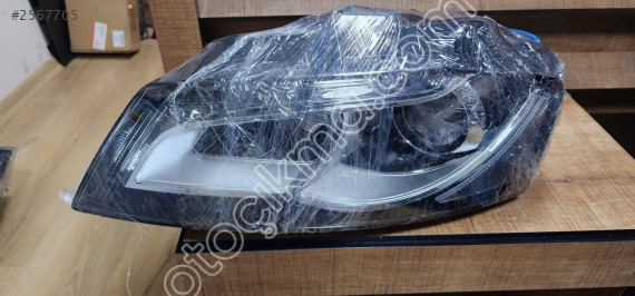 09.12 AUDİ A3 SOL LED FAR