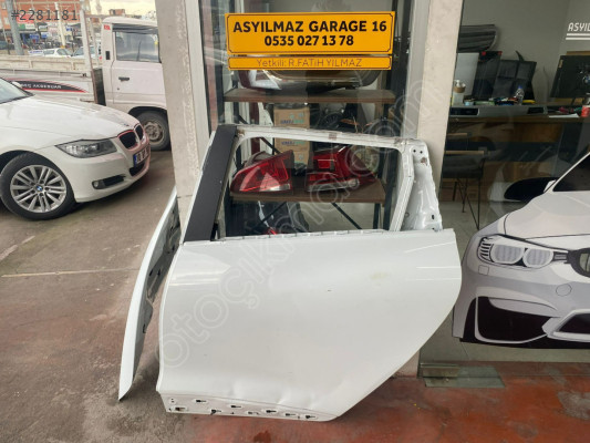 RENAULT CLİO 4 SW SOL ARKA KAPI ORJİNAL