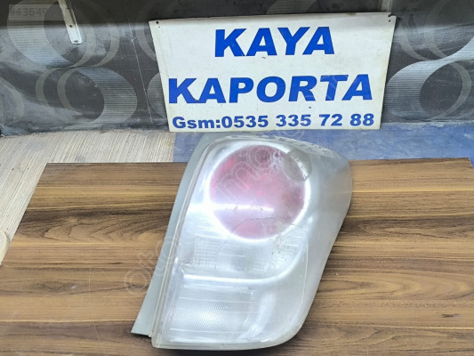 TOYOTA VERSO SAĞ STOP