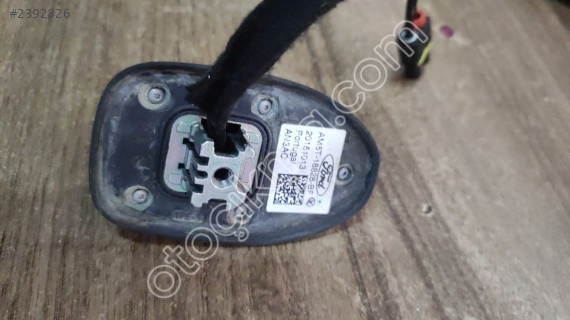 AM5T 18828 BF FORD FOCUS 3.5 TAVAN ANTENİ