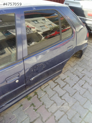 Peugeot 306 sol arka kapı (hs)