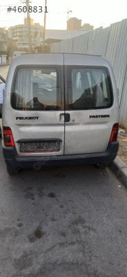 PEUGEOT PARTNER BAGAJ KAPAĞI SOL
