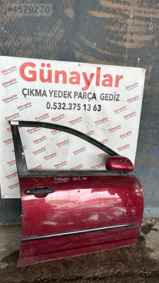 TOYOTA COROLLA SAĞ ÖN KAPI
