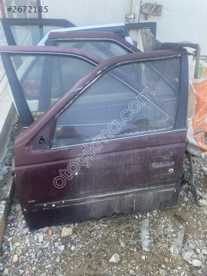 Peugeot 405 sol ön kapı
