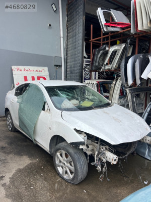 2010 2011 Model mazda 3 arka çamurkuklar