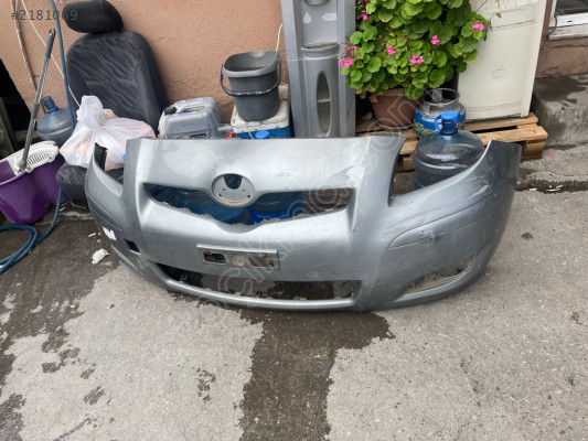 Toyota yaris ön tampon orijinal