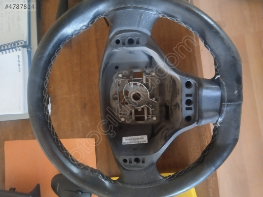 Peugeot 301 direksiyon simidi