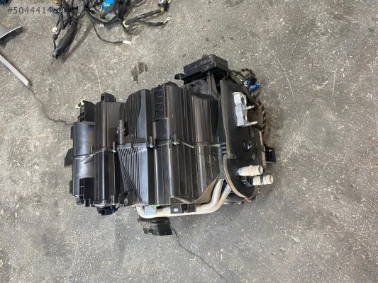 OPEL CORSA-E KALORİFER KUTUSU