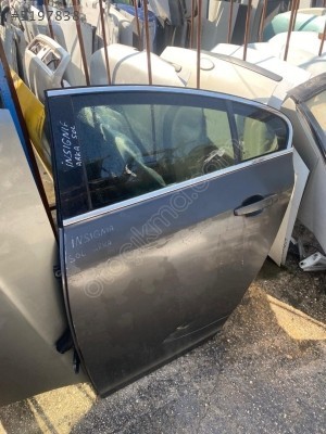 OPEL INSİGNİA SOL ARKA KAPI DOLU  - CK OTOMOTİV -