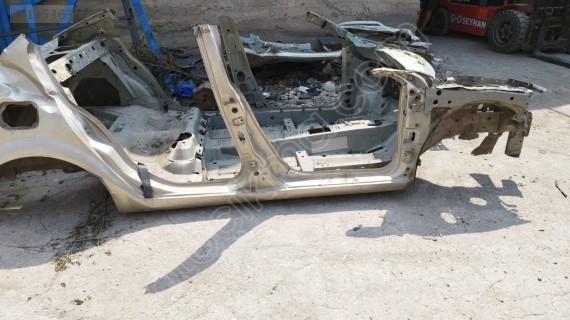renault megane 2 sağ marşbiyel