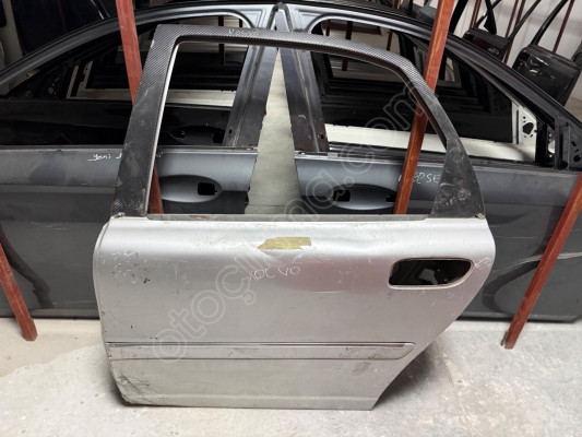 VOLVO S80 ÇIKMA ORİJİNAL SOL ARKA KAPI N2