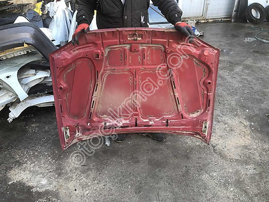 99 Ford fiesta ön kaput