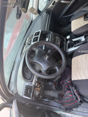 Peugeot 407 torpido kapağı