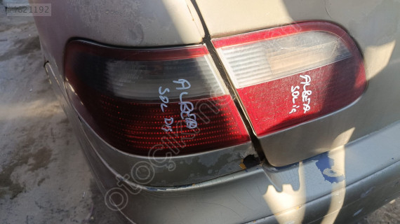 Fiat Albea sol arka stop
