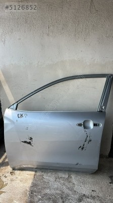 TOYOTA COROLLA CROSS SOL ÖN KAPI