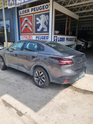 CİTRÖEN  C4 X  2024  MODEL  KESME  TAVAN