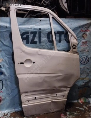 Mercedes sprinter w906 sağ ön kapı