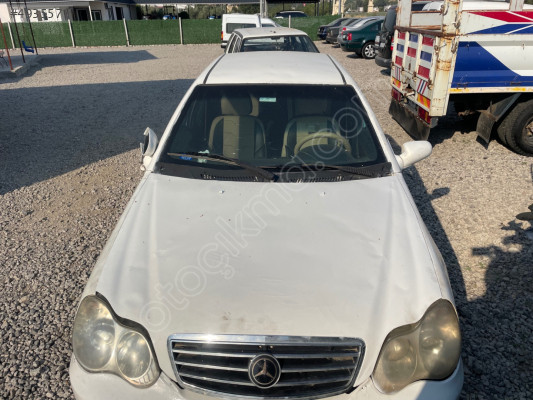 GEELY echo ön kaput