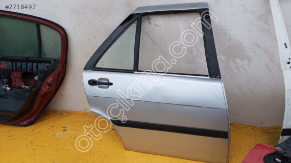 Fiat Tempra sağ arka kapı