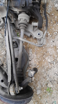 Bmw e36 arka akis