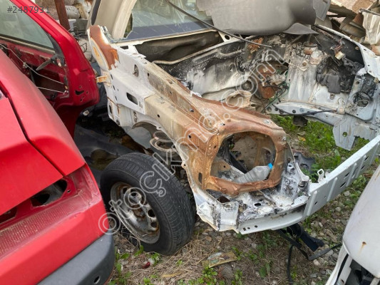 RENAULT KANGOO SAĞ ÖN PODYE 1998-2003 MODEL ORJİNAL