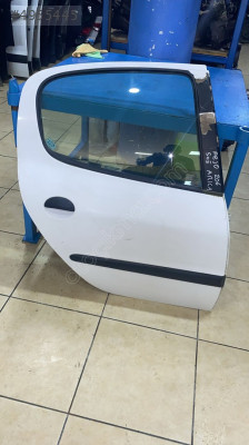 PEUGEOT 206 SAĞ ARKA KAPI
