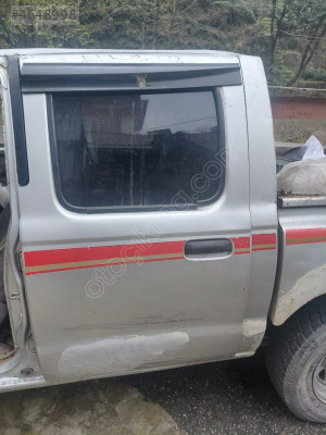 Nissan pikap 1997 model sol arka kapı