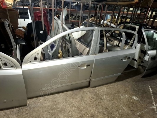 ÖZMEN OPEL ASTRA H ÇIKMA SOL ÖN ARKA KAPI