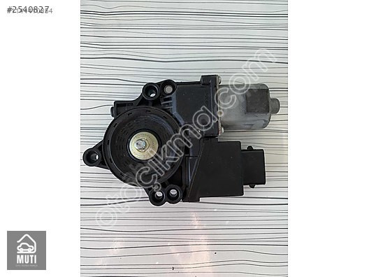 Hyundai İ30 sol arka cam motor 617012801