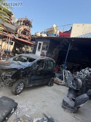 Citroen Berlingo sol sürgülü kapı