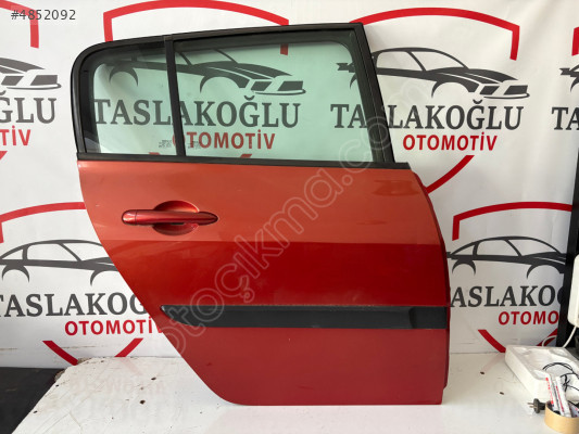 RENAULT MEGANE 2 HB. SAĞ ARKA KAPI