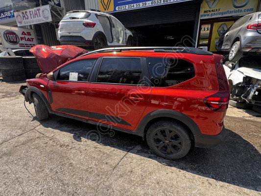 Dacia Jogger Çıkma Sol Arka Kapı