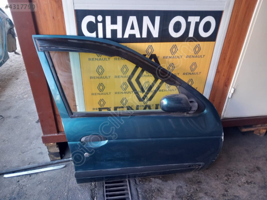 Renault megane 1 sağ ön kapı