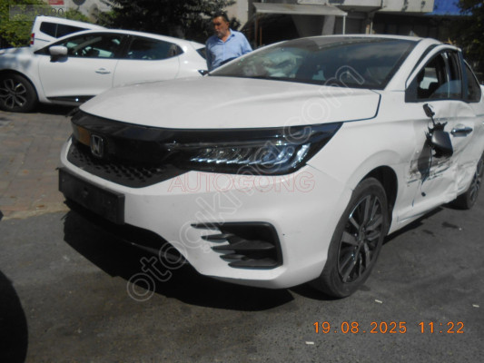 HONDA CİTY SOL ÖN ŞASE ORİJİNAL