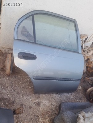 TOYOTA COROLLA AE101 SAG ARKA KAPI