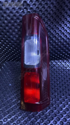 RENAULT TRAFİC 3 SAĞ STOP 265504656R