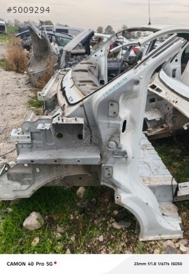 RENAULT TRAFİC SOL ÖN ÇEYREK ŞASE OTO FEDAİ